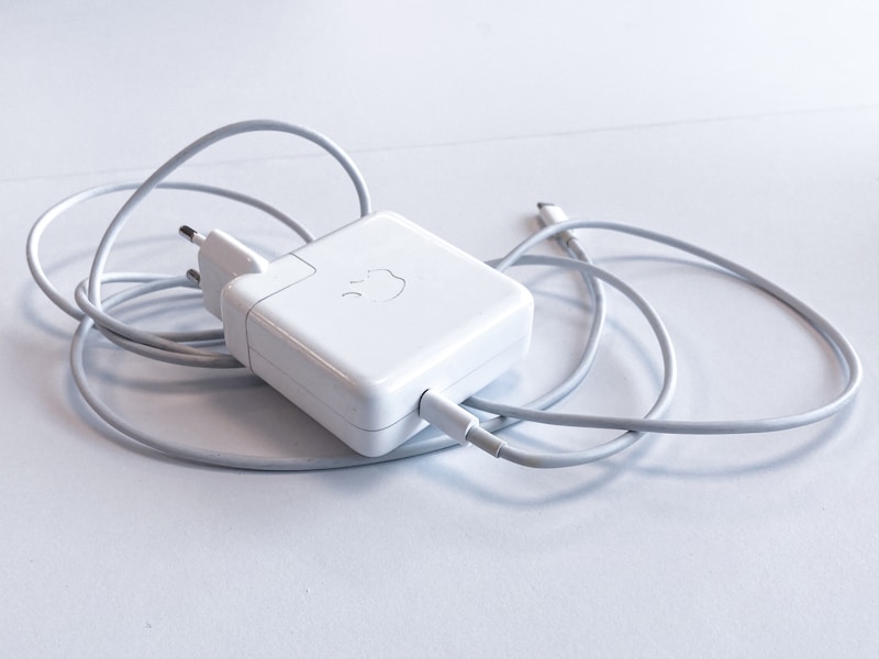 Chargeur Anker Zolo 100W (3 Ports, GaN)