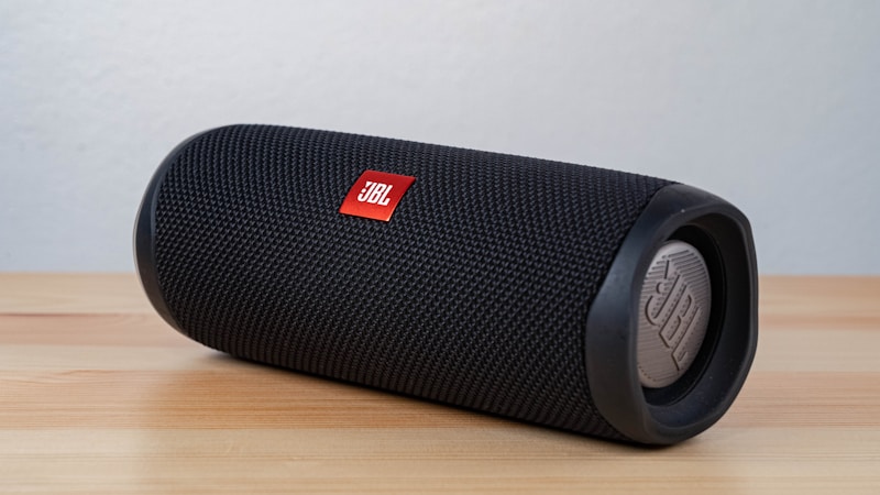 Harman Kardon Onyx Studio 9